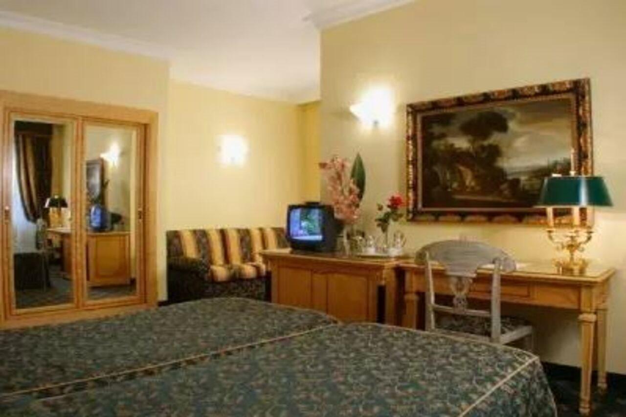 Champagne Garden Hotel Rom Værelse billede